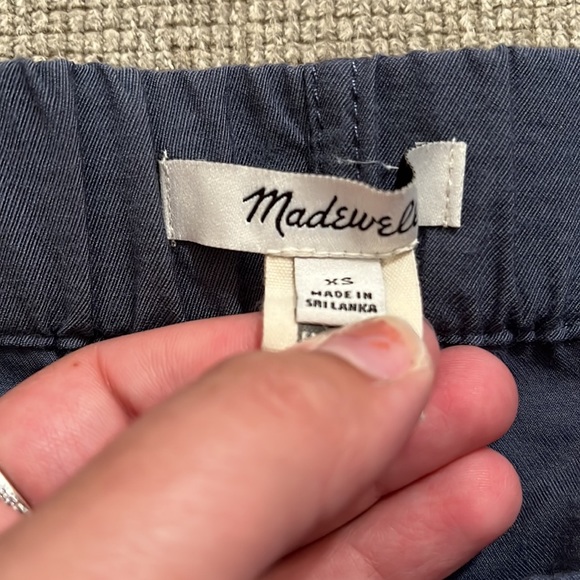 Madewell Joggers - Picture 4 of 6